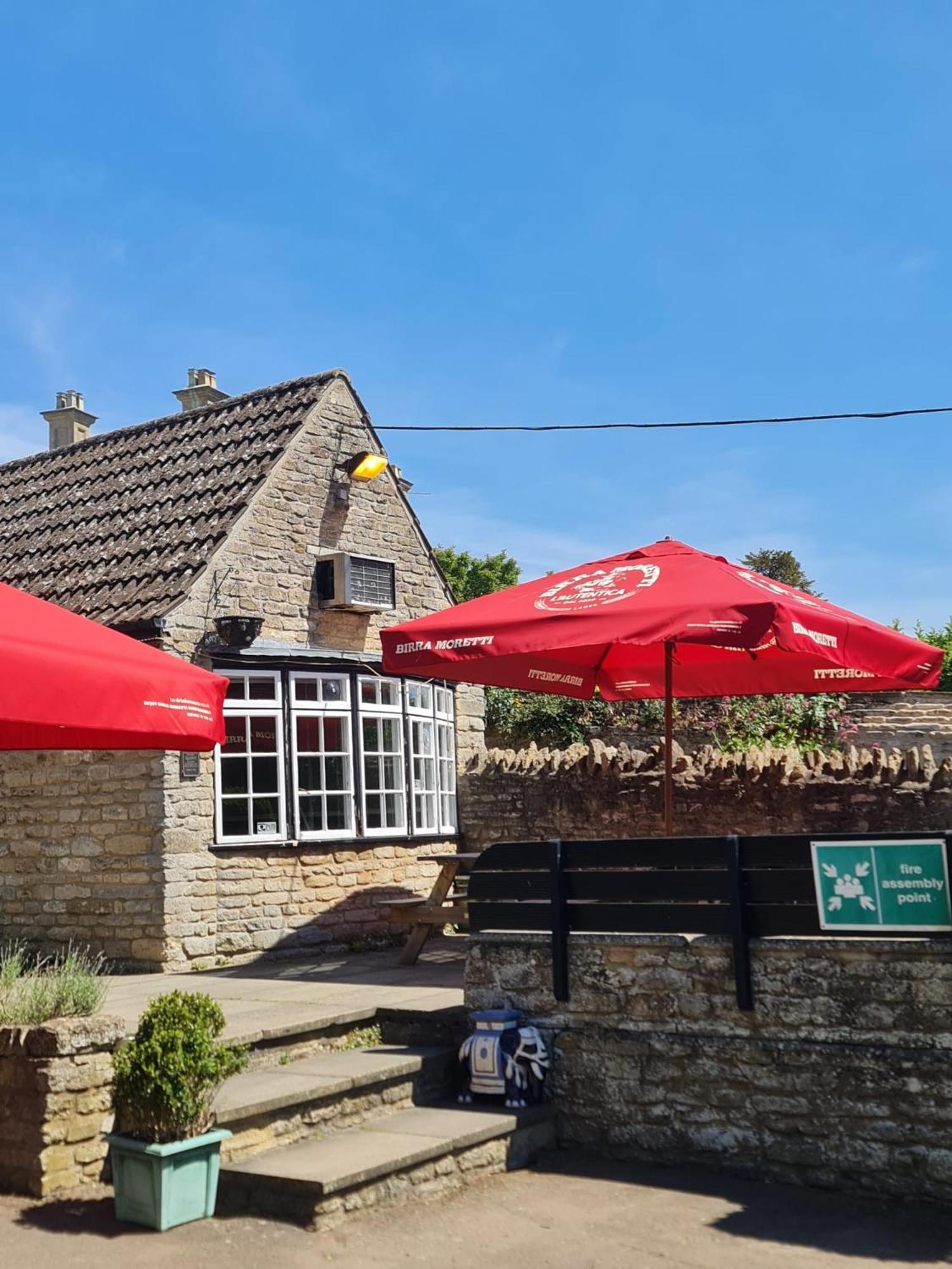 The Ship Inn 온들 외부 사진
